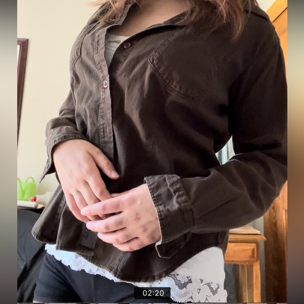 Army greenish more brown button up😍